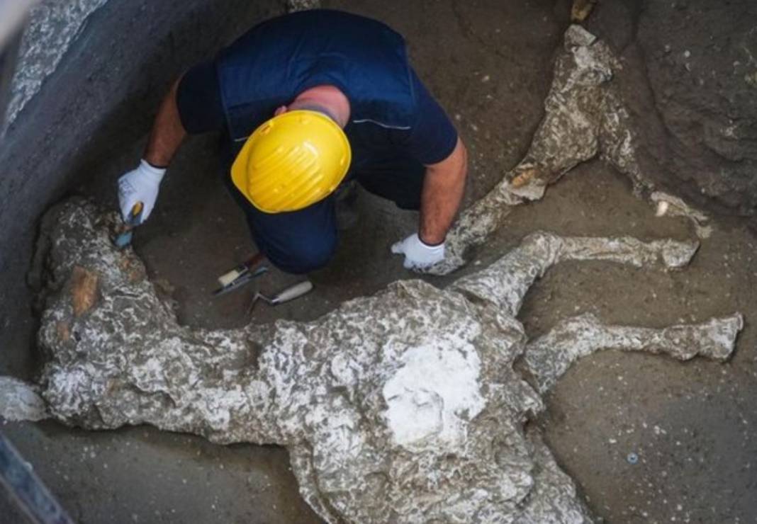 Vezüv şehirleri 15 dakikada yok etti: İnsanlar dakikalar içinde buharlaştı 1